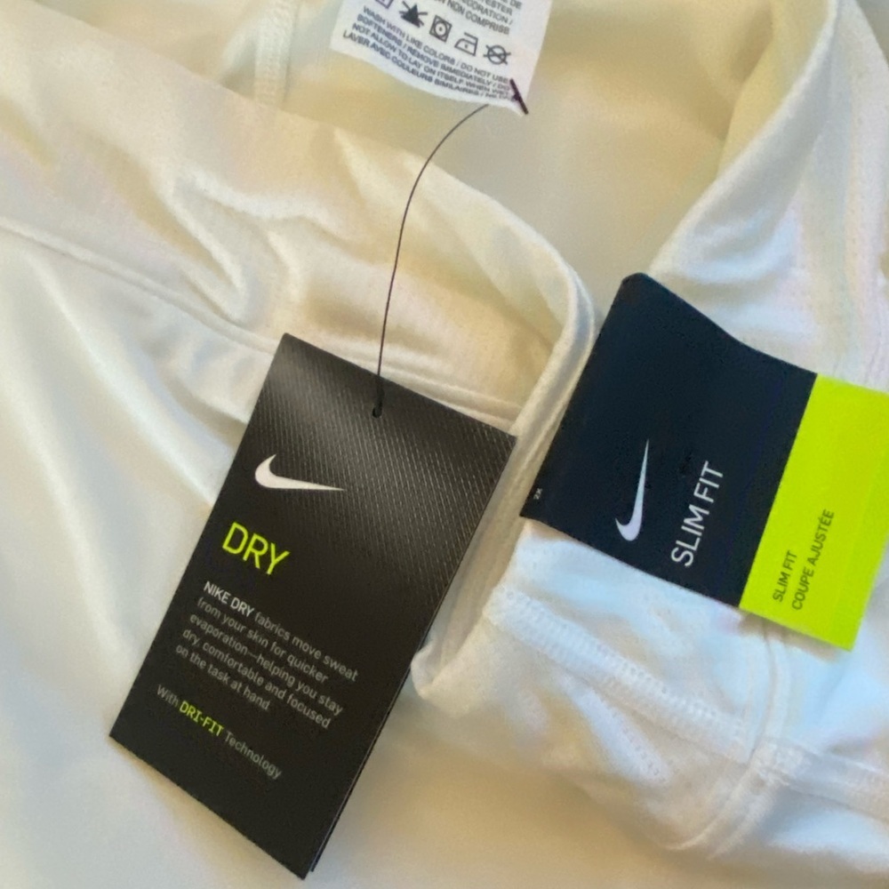 Nike white tennis/pickle ball set - Picture 2 of 3